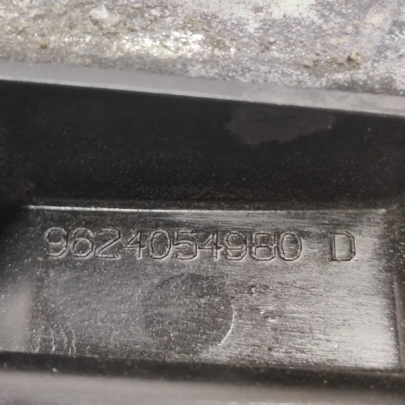 Обмежувач Peugeot Partner (96-08) 1.4Б Зад Пр OEM 9624054980