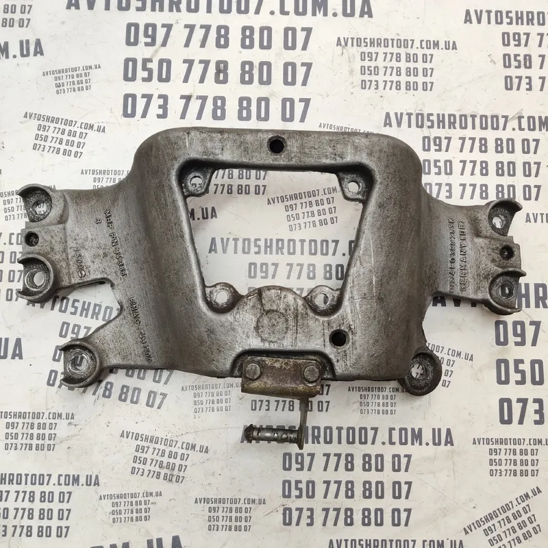 Кронштейн КПП Audi A6 C6 (04-11) 2.0 TDI OEM 4f0399263k