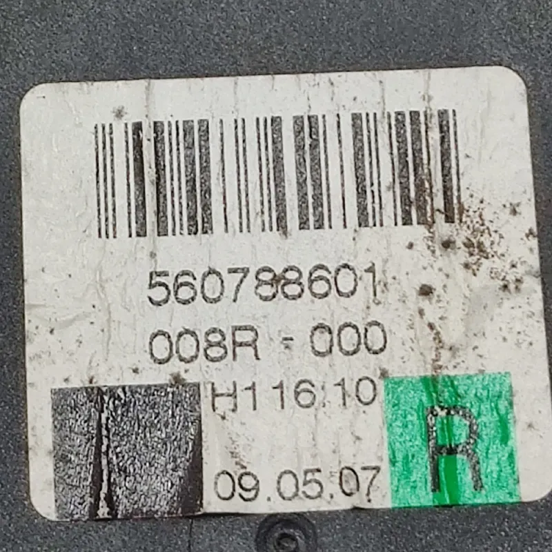 Ремінь безпеки Audi A6 C6 04-11 2.0 TDI пр. OEM 4f0857706a