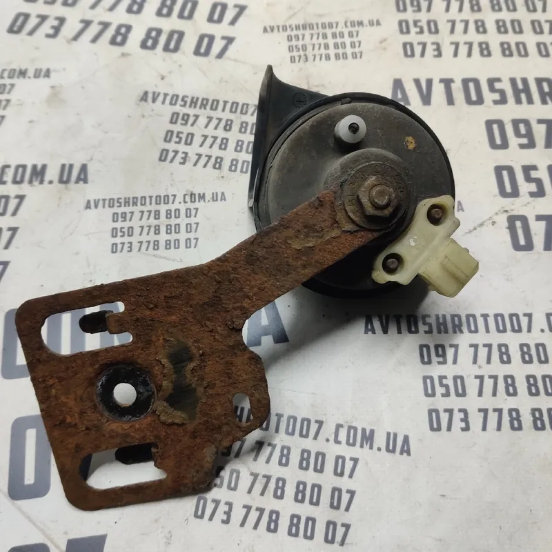 Сигнал Peugeot Partner 1 (96-08) 1.4 Бензин OEM 703881157