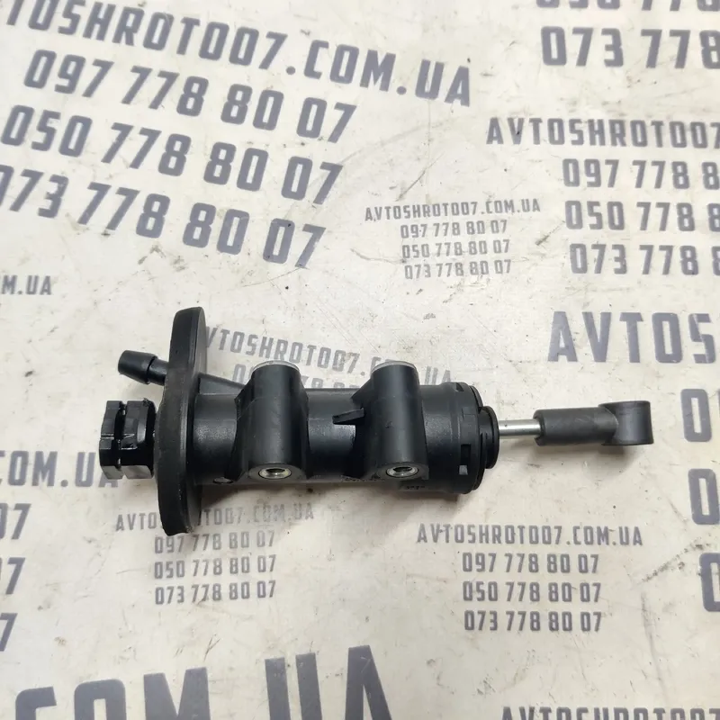 Циліндр зчеплення Audi A6 C6 (04-11) 2.0 TDI OEM 4F0721401A