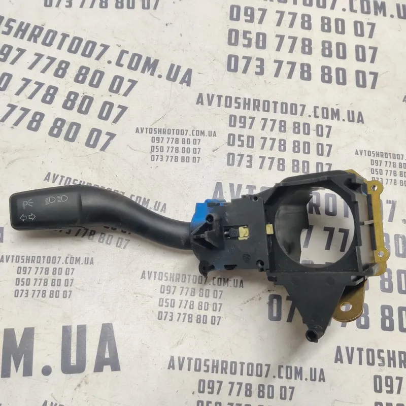 Перемикач Audi A6 C6 04-11 2.0 TDI лівий OEM 4E0953513A