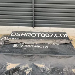 Захист днища Audi Q7 4L (05-15) 3.6 бенз права OEM 7L8825272