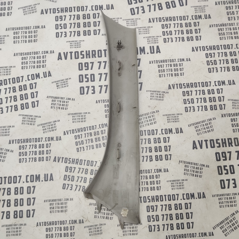 Накладка Peugeot Partner 1 (96-08) 1.4Б права OEM 9619176177 фото 2