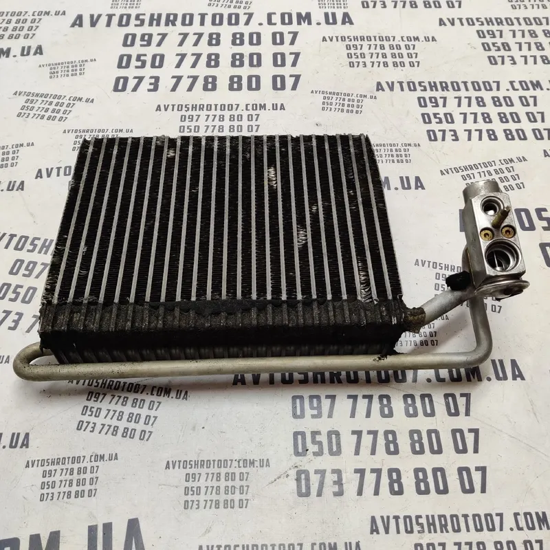 Випарник кондиціонера BMW 320 e46 (98-05) OEM 64118372773