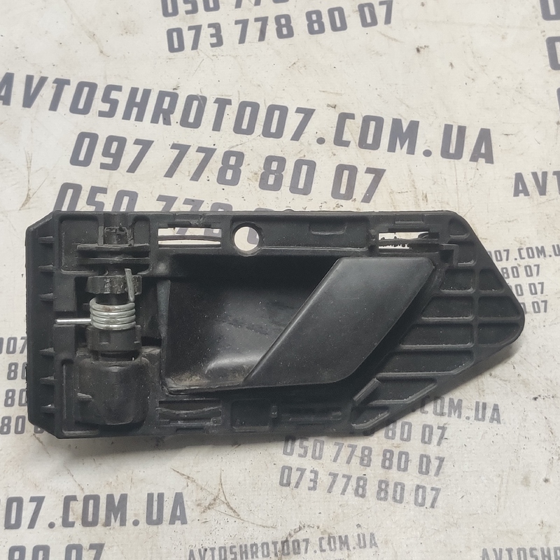 Ручка внутр. Peugeot Partner 1 (96-08) 1.4 Бенз. перед. ліва