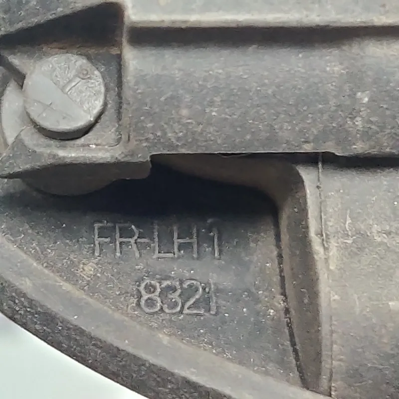 Ручка зовн. Citroen C1 (05-14) 1.0 бенз пер. ліва OEM 8321