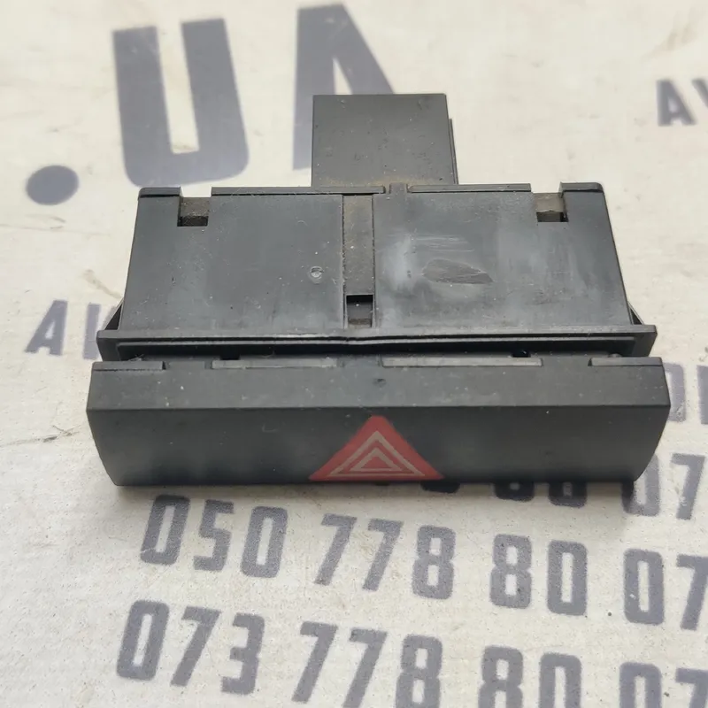 Кнопка аварійки Audi A6 C6 (04-11) 2.0 TDI OEM 4f0941509