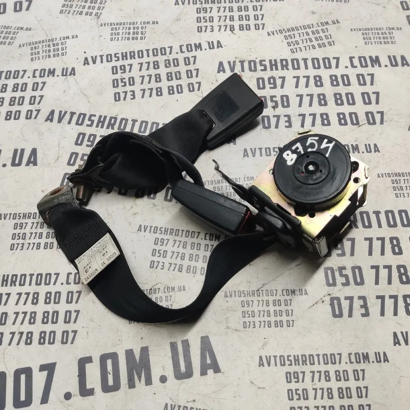Ремінь безпеки Mazda 3 BK (03-09) задня права OEM 6032796