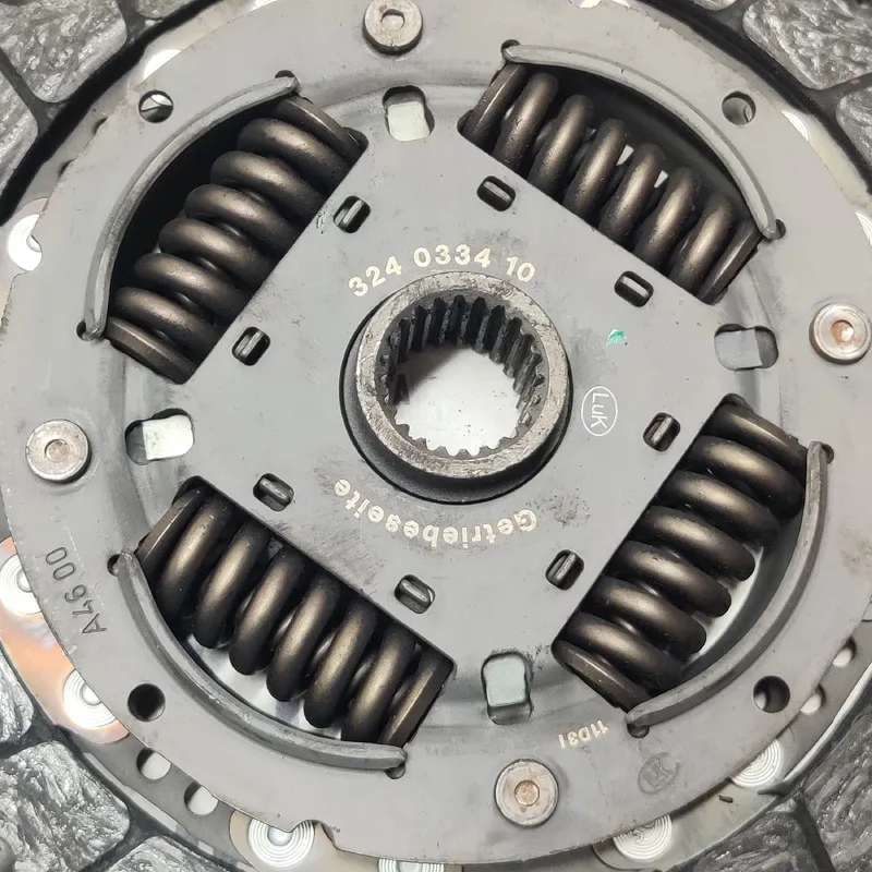 Комплект зчеплення Audi A6 C6 (04-11) 2.0TDI OEM 038198141GX