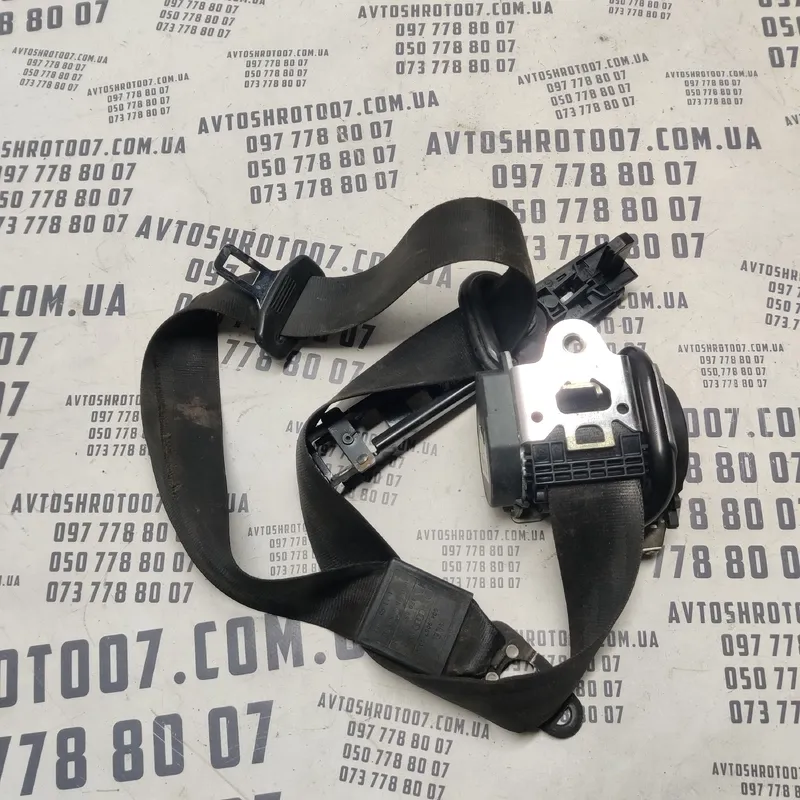 Ремінь безпеки Audi A6 C6 04-11 2.0 TDI пр. OEM 4f0857706a