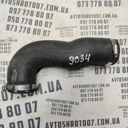 Патрубок інтеркулера VW Passat B8 лівий нижній OEM 5c0145834 фото 1