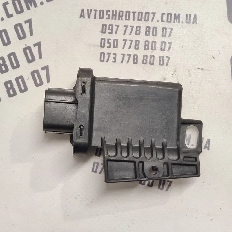 Датчик дверей Toyota Corolla 06-13 1.6 Пд.Пр. OEM 8999130040