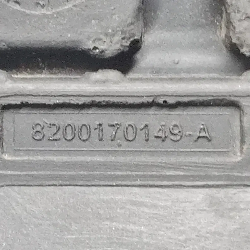 Кермо Dacia Logan (04-12) 1.6 Бензин OEM 8200170149a