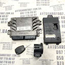 Блок керування двигуном Dacia Logan 04-12 1.6 OEM 8200483732