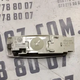 Плафон салону VW Bora (98-05) 1.9 TDI лівий OEM 3b0947291 фото 3