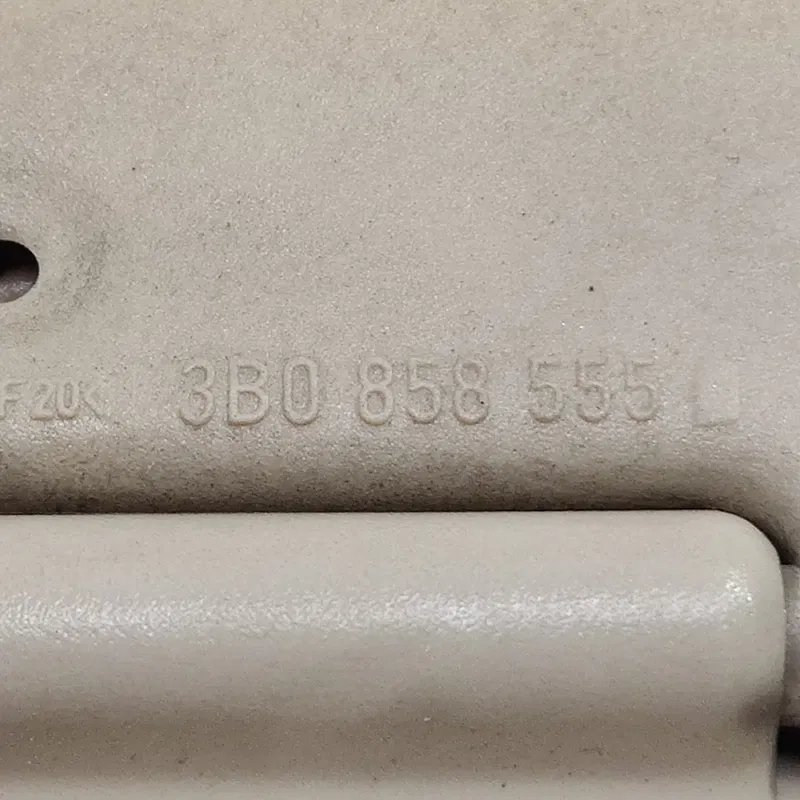 Накладка салону VW Bora (98-05) 1.9 TDI Дизель OEM 3b0858555