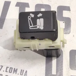 Регулятор сидіння Outlander XL 06-12 2.0D Лівий OEM 8610a051 фото 1