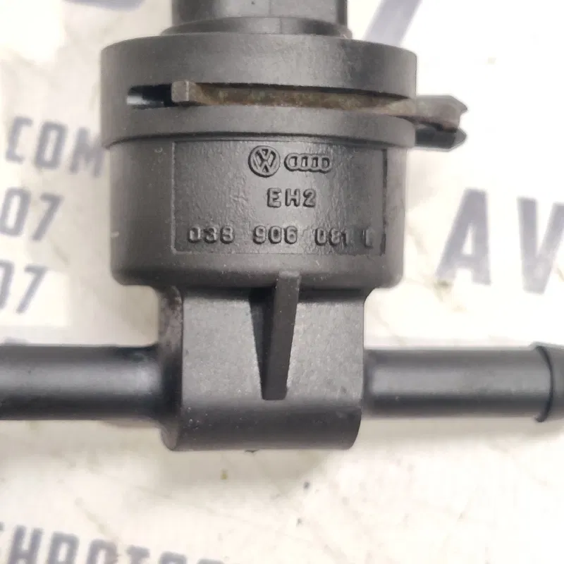 Клапан е/м Mitsubishi Outlander XL 06-12 2.0D OEM 038906081