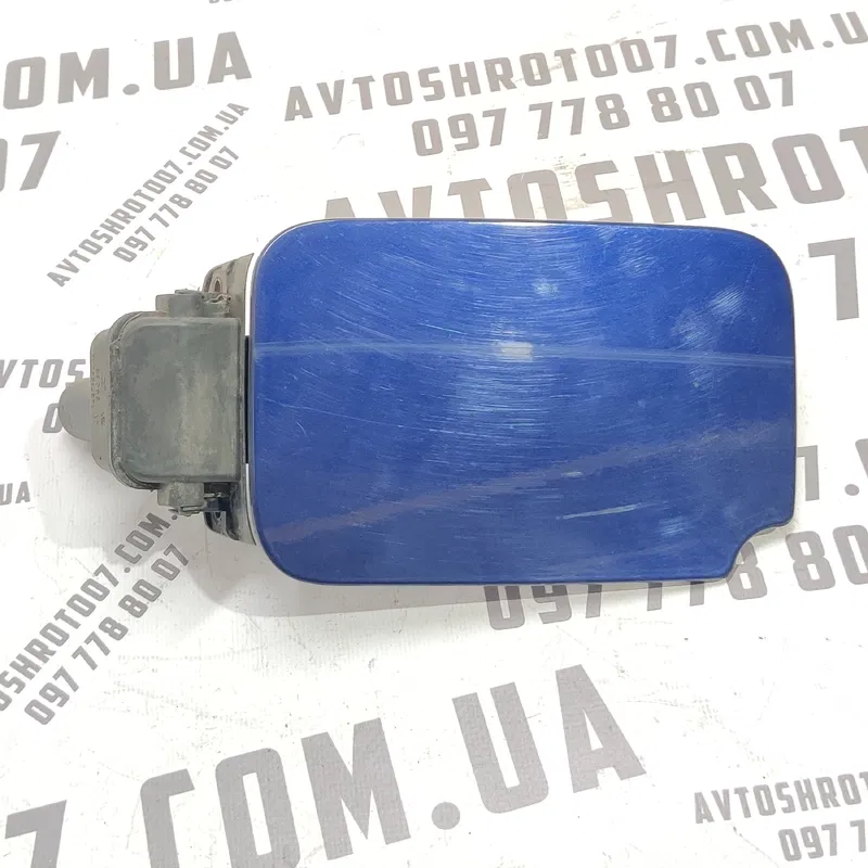 Лючок бака Peugeot 807 (02-14) 2.2 HDI лівий OEM 1485207080