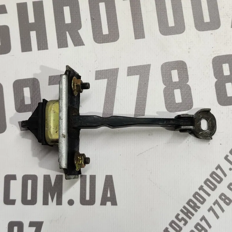 Обмежувач дверей Mazda Premacy (99-05) 1.8 Бензин задня ліва