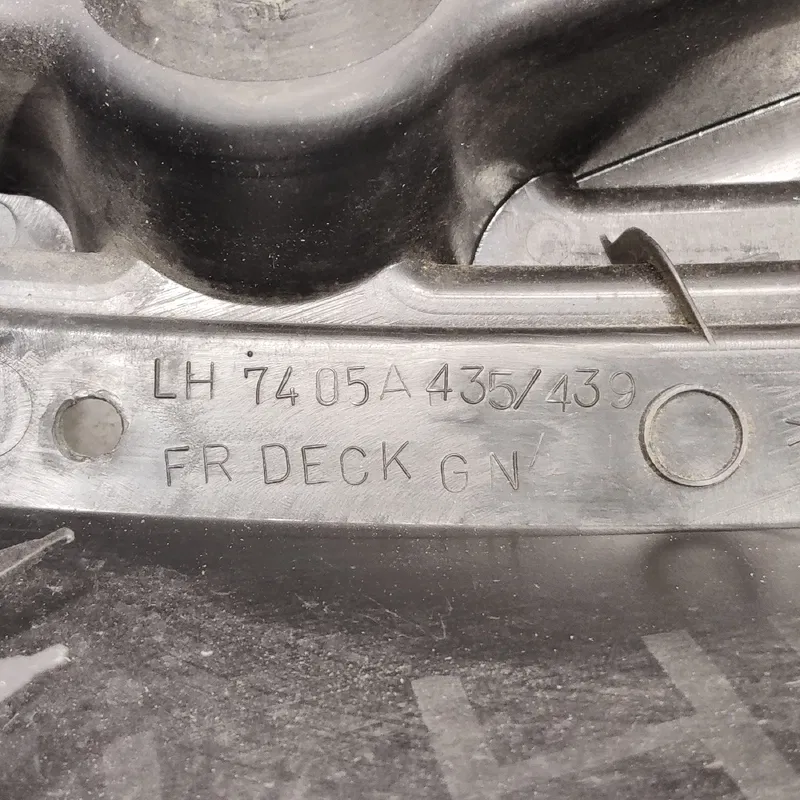 Жабо Mitsubishi Outlander XL (06-12) 2.0 BSY Diesel передня
