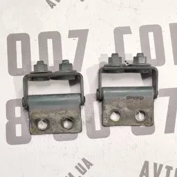 Завіса кришки багажника Mazda Premacy 99-05 1.8 Бензин верх фото 2