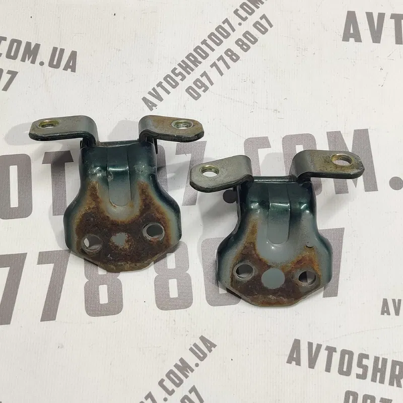 Дверна завіса Mazda Premacy (99-05) 1.8 Бензин передня права