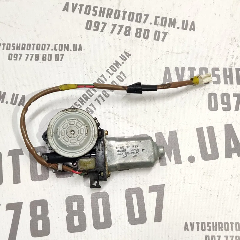 Мотор склопід Mazda Premacy (99-05) 1.8 з.пр. OEM 8621003930