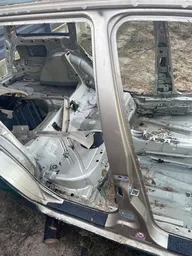 Стійка центральна Volkswagen Bora (98-05) 1.9 TDI права