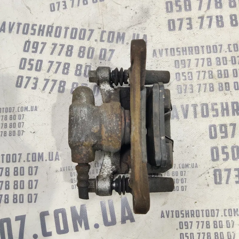 Супорт Mitsubishi Outlander XL (06-12) 2.0 Diesel Зад. Пр.