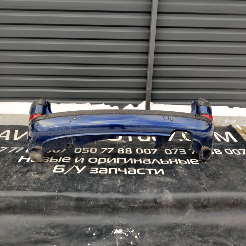 Бампер Peugeot 807 (02-14) 2.2 HDI задній OEM 1484204077