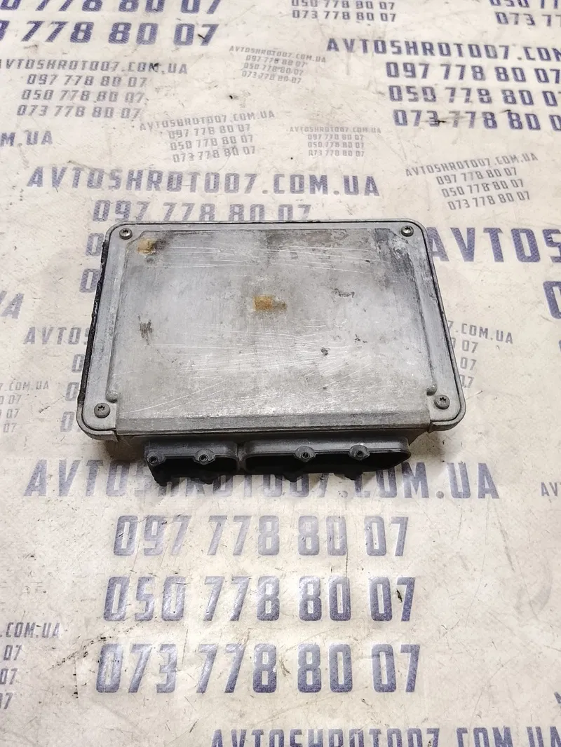 ЕБУ Skoda Octavia Tour (96-10) 1.9 TDI OEM 038906018bc