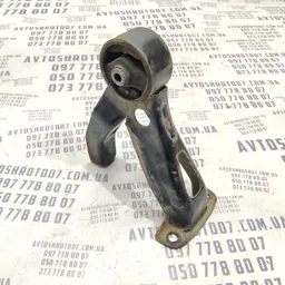 Подушка двигуна Mitsubishi Outlander XL 06-12 2.0D mn184059