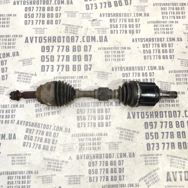 Привід Mitsubishi Outlander XL 06-12 2.0D лівий OEM 3815A075