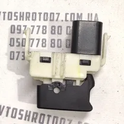 Регулятор сидіння Outlander XL 06-12 2.0D Лівий OEM 8610a051 фото 2