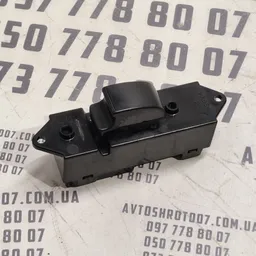 Кнопка склопід Mitsubishi Outlander XL 06-12 2.0 Пр 8608a182