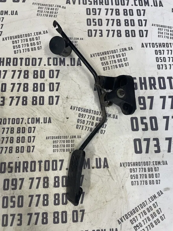 Педаль газу Citroen C1 (05-14) 1.0 бензин OEM 1601G6