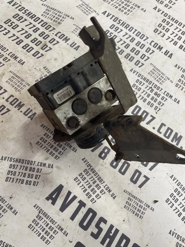 Блок АБС Ford Focus MK1 (98-04) 1.6 бензин OEM 5wk84031