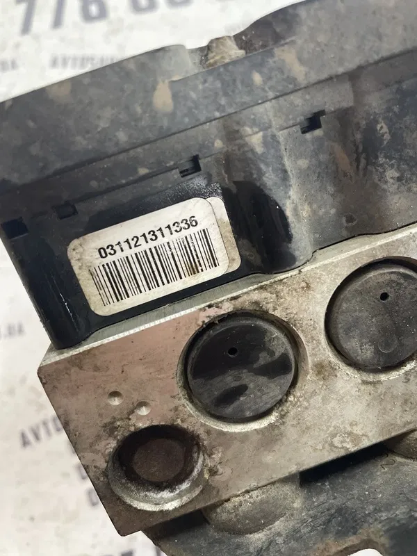 Блок АБС Ford Focus MK1 (98-04) 1.6 бензин OEM 5wk84031