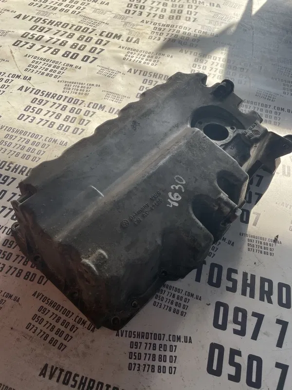 Піддон двигуна VW Golf 4 (97-06) 1.4 MPI бензин OEM 30103603