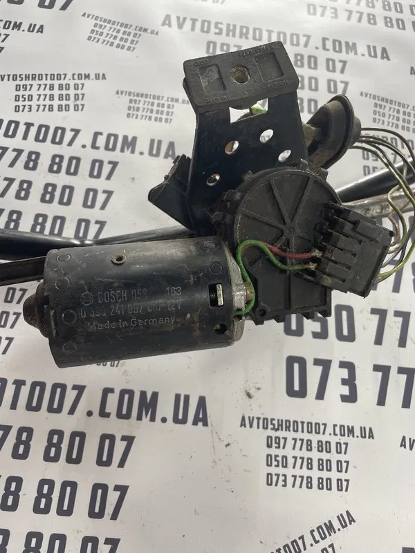 Трапеція склоочисників Audi 80 B3 (86-91) передня 390241097