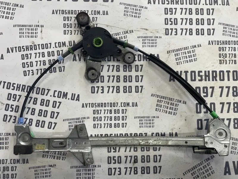 Склопідіймач Audi A8 D2 (94-02) задній правий OEM 4D0839398B