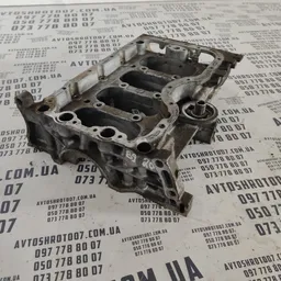 Піддон двигуна Mazda 3 BK (03-09) верхня OEM zj2010382