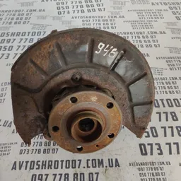 Цапфа Skoda Octavia A5 (04-13) 2.0 передня права 1K0407256AA