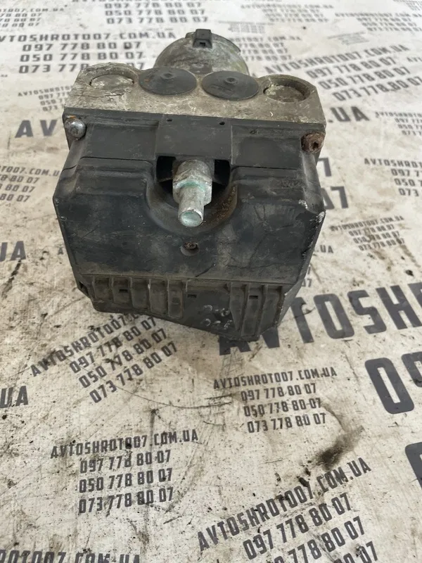 Блок ABS Audi A4 B5 (94-01) 1.8 бензин OEM 8D0614111