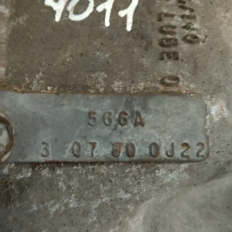 Редуктор задній Jaguar S-Type (99-08) OEM 307800j22