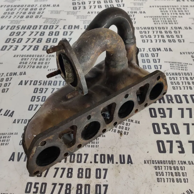 Колектор випускний Audi A4 B6 (00-04) OEM 06B253031B