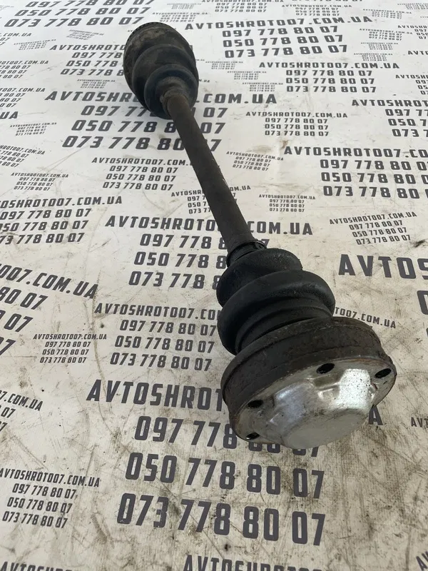 Привід Mercedes-Benz W220 (98-05) 3.2D задній OEM 008824050