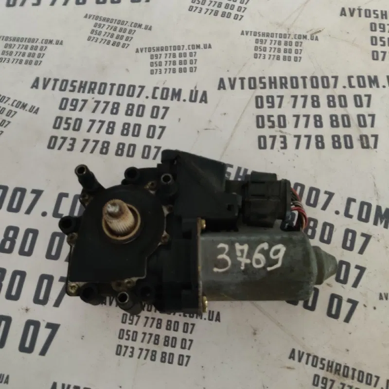 Мотор склопідіймача Audi A4 B5 94-01 передній OEM 536001401